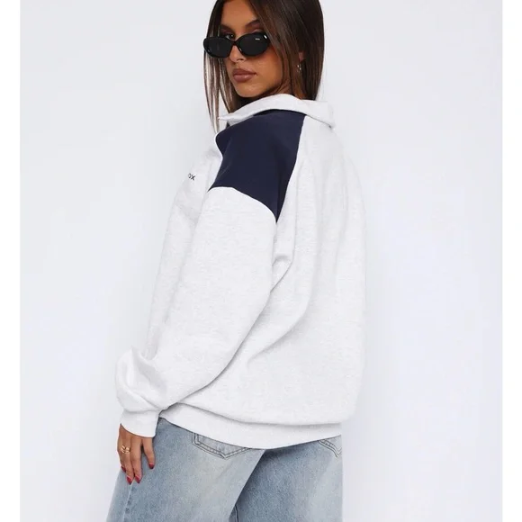 White Fox Boutique NWT It's A Bad Idea Zip Front Sweater Grey - Picture 4 of 6